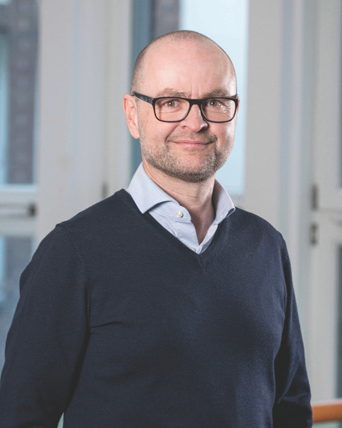 "Ich frage mich, warum viele CEOs so wenig Haltung zeigen." – Leadership-Interview mit Bahlsen-CEO Alexander Kühnen