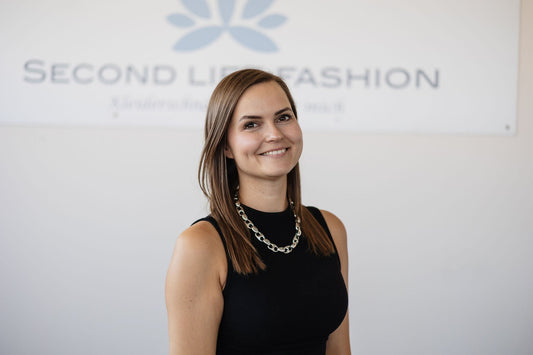 Vom Kleiderschrank zur Gründerin: Lisas Weg mit Second Life Fashion